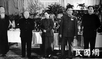 蒋介石当校长，他是副校长，三次反蒋被军统暗杀多年，后成副主席